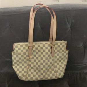 Louis Vuitton bag